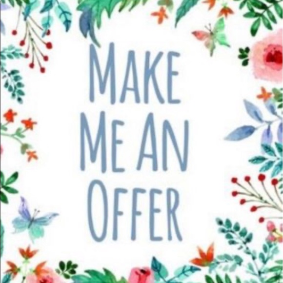 Meet your Posher, Vicky - Picture 2 of 2